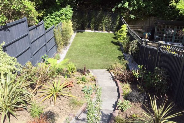 Tiered garden in Highgate, 6