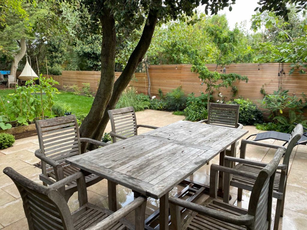 Back Garden in Crouch End, 5